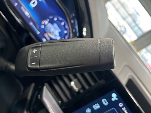 Used 2024 Chevrolet Silverado 2500 High Country image 38