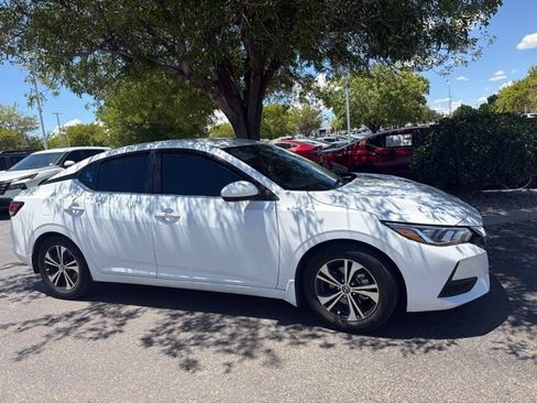 Used 2023 Nissan Sentra SV FWD image 3