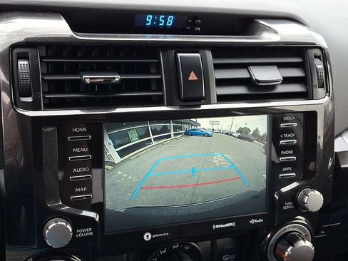 Used 2021 Toyota 4Runner Venture w/ Moonroof Package AWD/4WD image 22