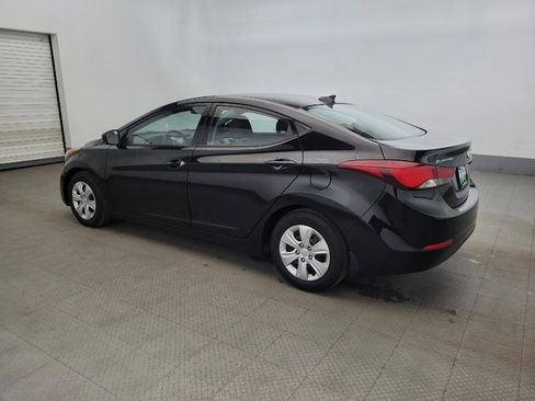 Used 2016 Hyundai Elantra SE image 3