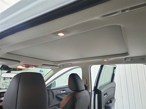 New 2026 Nissan Rogue SV image 22