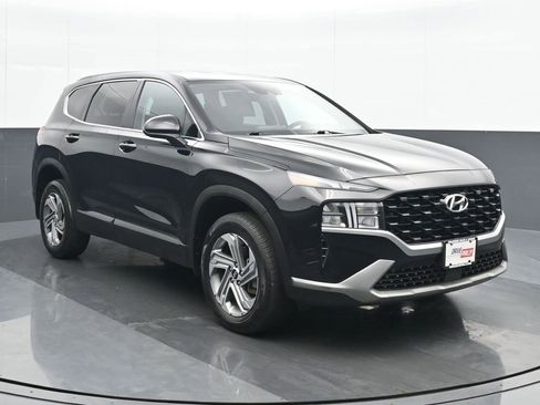 Used 2023 Hyundai Santa Fe SE image 9