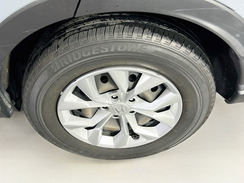 Used 2024 Honda CR-V LX image 28
