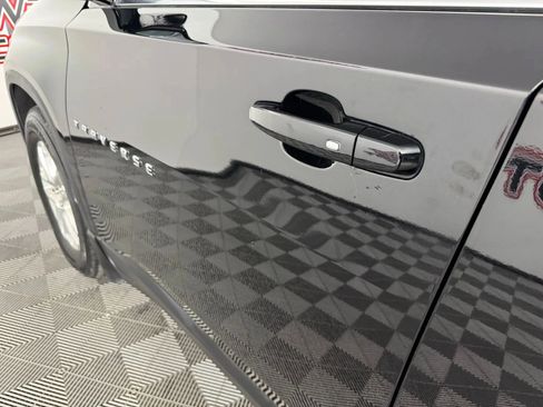 Used 2020 Chevrolet Traverse LT w/ LPO, Floor Liner Package image 24