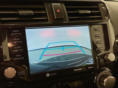 Used 2024 Toyota 4Runner TRD Off-Road Premium image 23