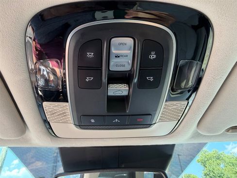 Used 2020 Hyundai Palisade Limited FWD image 46