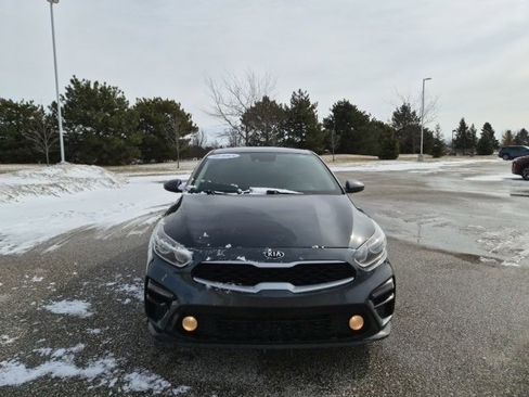 Used 2021 Kia Forte LXS image 2