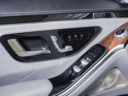 Used 2022 Mercedes-Benz S 580 4MATIC Sedan image 28