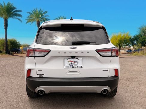 Certified 2022 Ford Escape SE AWD/4WD image 4