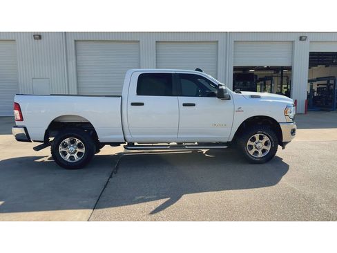 Used 2024 RAM 2500 Big Horn w/ Off Road Package image 9