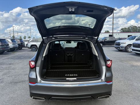 Used 2024 Acura MDX SH-AWD w/ Advance Package image 11