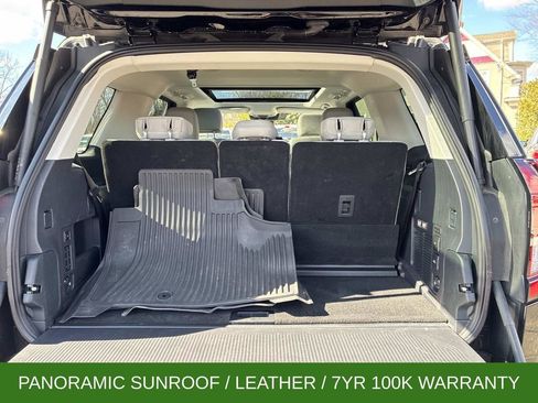 Used 2025 Ford Expedition Active image 12