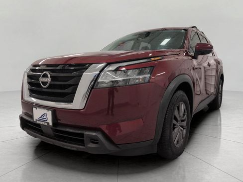 Used 2022 Nissan Pathfinder SV AWD/4WD image 12