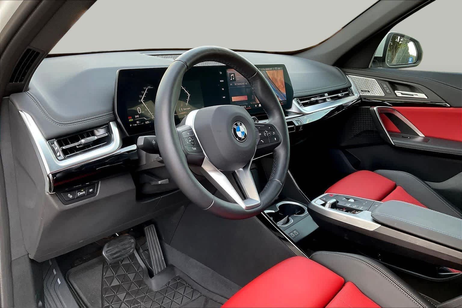 Used 2025 BMW X1 xDrive28i w/ Convenience Package AWD/4WD image 50