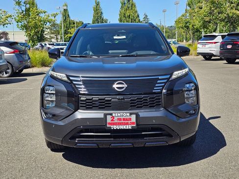 New 2026 Nissan Rogue Platinum AWD/4WD image 2