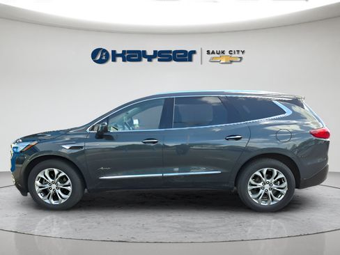 Used 2019 Buick Enclave Avenir w/ Avenir Technology Package AWD/4WD image 8