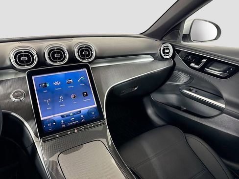 Used 2022 Mercedes-Benz C 300 4MATIC Sedan image 24