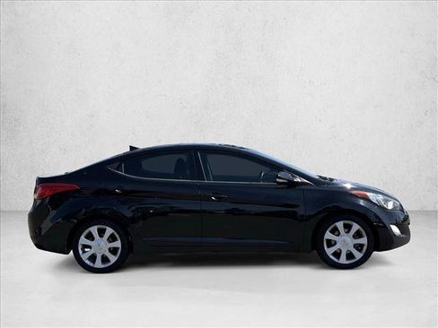 Used 2013 Hyundai Elantra Limited w/ Technology Pkg FWD image 4