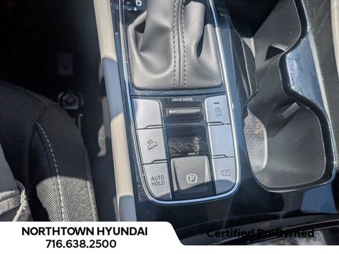 Used 2024 Hyundai Tucson SE FWD image 16