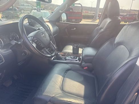 Used 2021 Nissan Armada SL w/ Captain's Chairs Package image 9