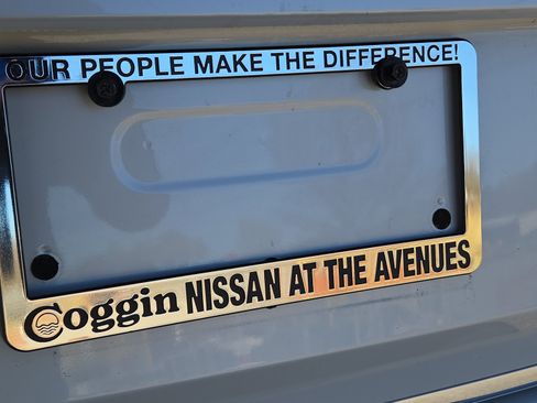 Used 2022 Mitsubishi Outlander ES image 17