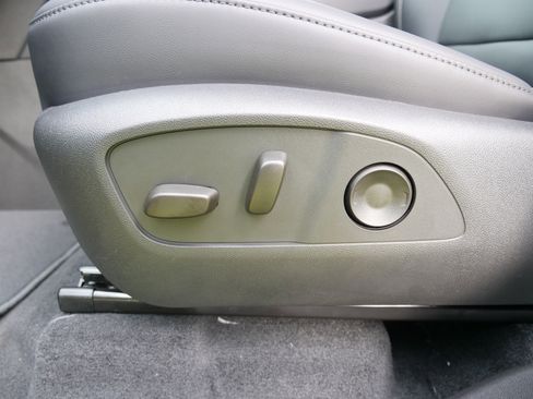 New 2025 GMC Acadia Elevation w/ Elevation Premium Package image 16