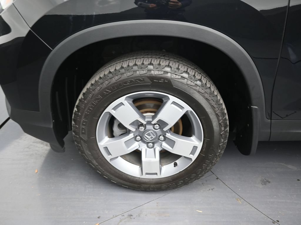 Used 2025 Honda Ridgeline RTL image 9