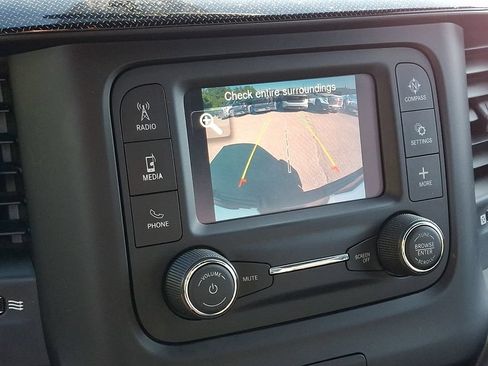 Used 2019 RAM 1500 Rebel AWD/4WD image 17