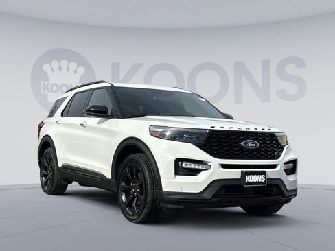 Used 2020 Ford Explorer ST w/ ST Street Pack image 10