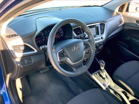 Used 2021 Hyundai Accent SE image 16