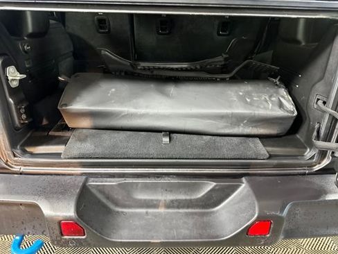 Used 2024 Jeep Wrangler Unlimited w/ Convenience Group image 26