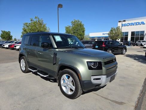 Used 2021 Land Rover Defender 110 SE AWD/4WD image 3