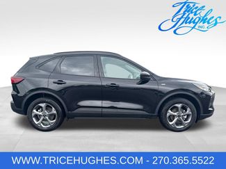 Used 2025 Ford Escape ST-Line AWD/4WD video 1
