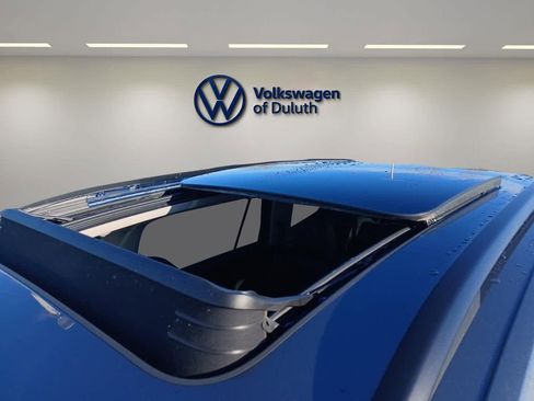 Used 2024 Volkswagen Atlas SE image 23