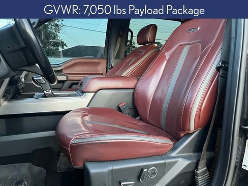 Used 2019 Ford F150 Platinum w/ Equipment Group 701A Luxury AWD/4WD image 7