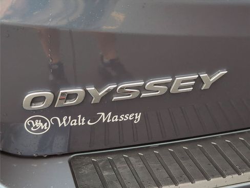 Used 2025 Honda Odyssey EX-L image 5