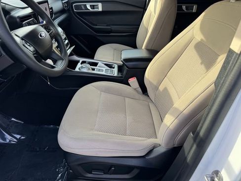 Used 2022 Ford Explorer 2WD image 14