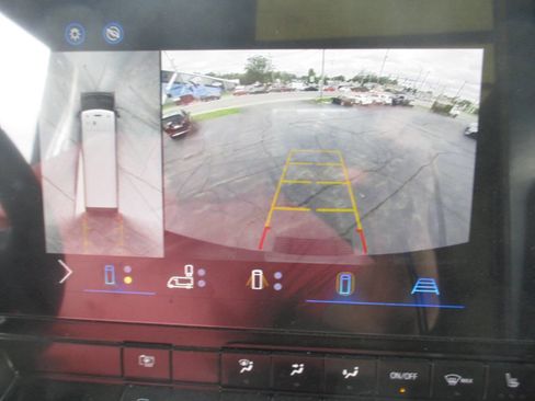 Used 2024 Chevrolet Brightdrop 600 w/ Commercial Equipment Package AWD/4WD image 40