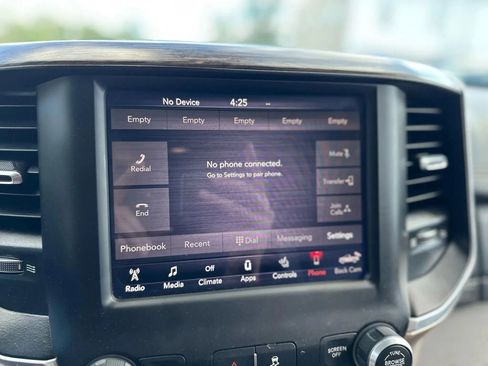 Used 2019 RAM 2500 Laramie image 13