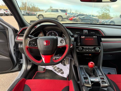 Used 2020 Honda Civic Type R image 17