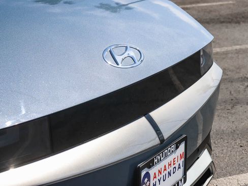 Used 2022 Hyundai Ioniq 5 SEL w/ Cargo Package image 5