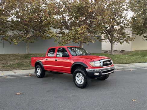Used 2004 Toyota Tacoma PreRunner image 10