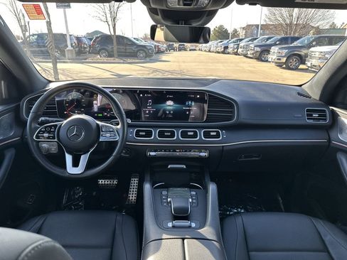 Used 2023 Mercedes-Benz GLS 450 4MATIC image 15