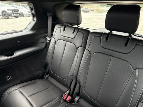 Used 2021 Jeep Grand Cherokee L Overland w/ Luxury Tech Group IV AWD/4WD image 45