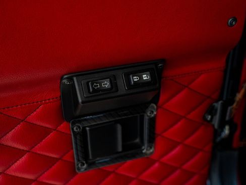 Used 2002 HUMMER H1 4-Door Wagon image 27