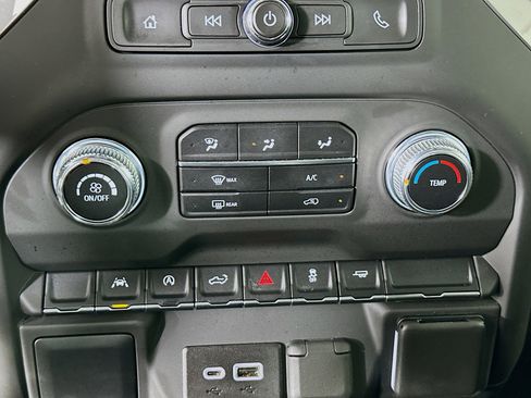 Used 2024 GMC Sierra 1500 Pro w/ Graphite Edition image 23