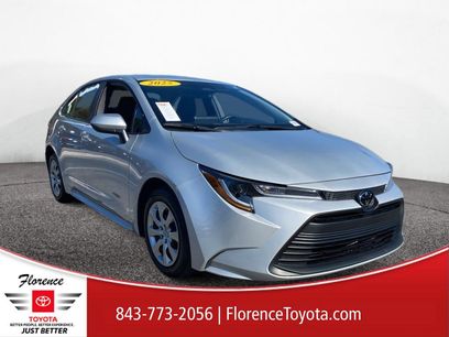Used 2025 Toyota Corolla LE