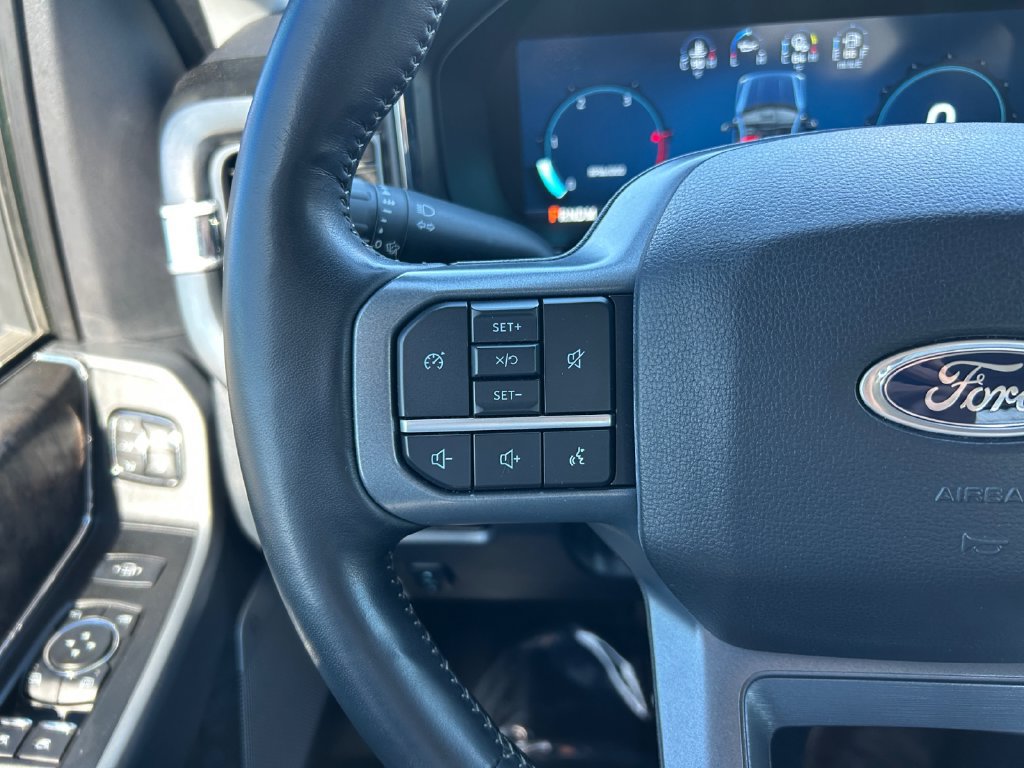Used 2024 Ford F450 Lariat w/ Chrome Package AWD/4WD image 23