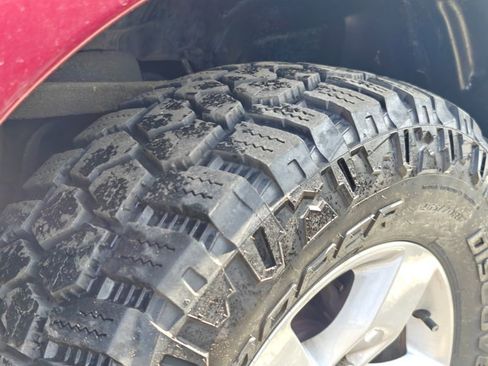 Used 2019 RAM 1500 Express image 34