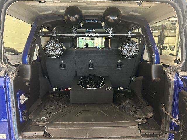 Used 2019 Jeep Wrangler Unlimited Sport S AWD/4WD image 17